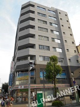 カーニープレイス名古屋伏見