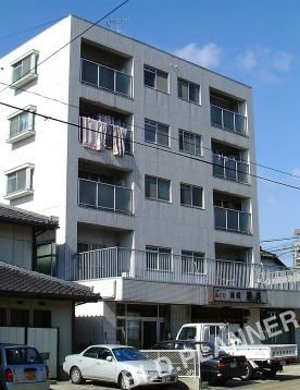 ＳＴＡＲＩＡ（旧　日裏マンション）